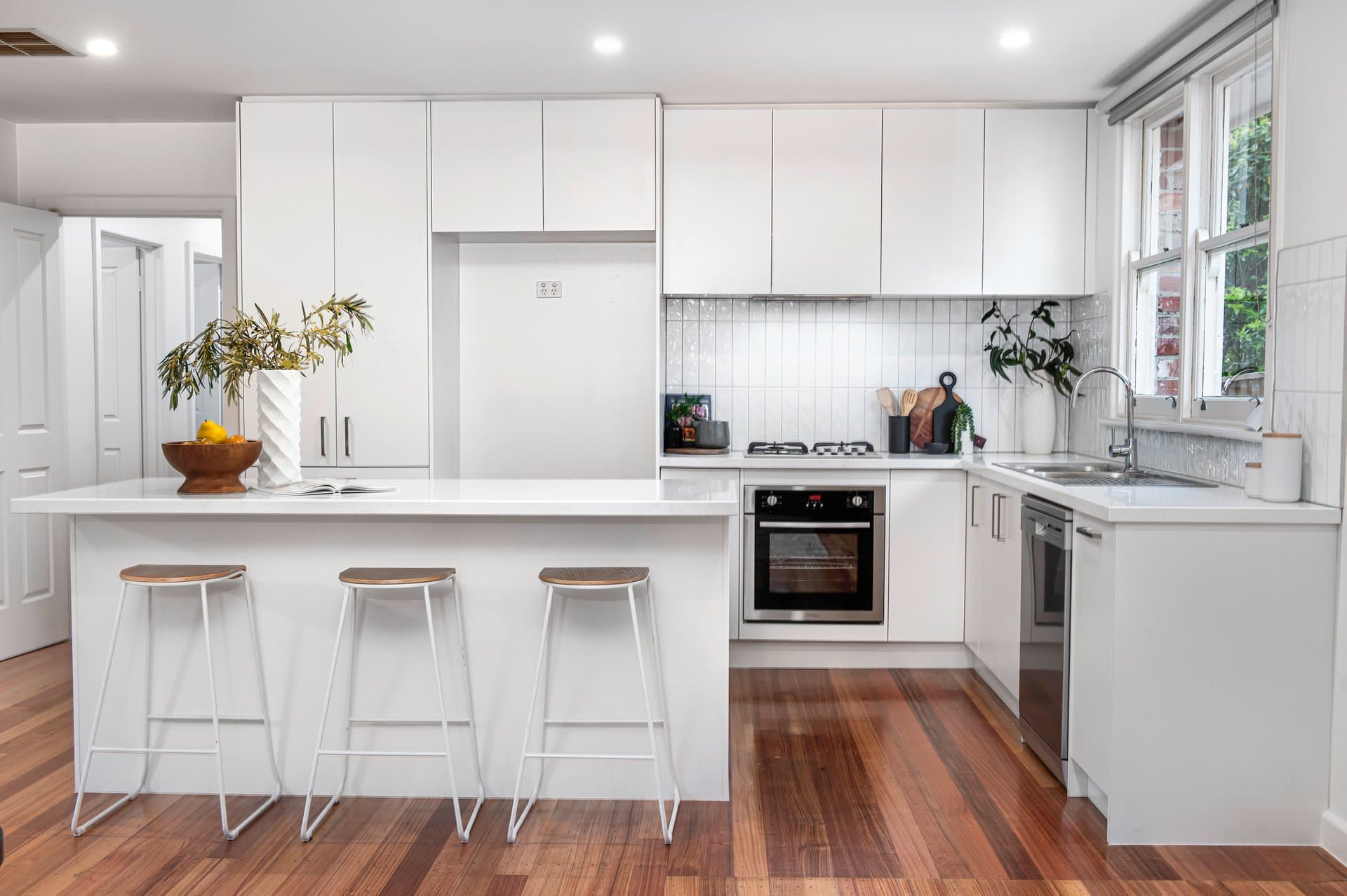 4/10-12 Eley Road, Burwood - Thumbnail 6