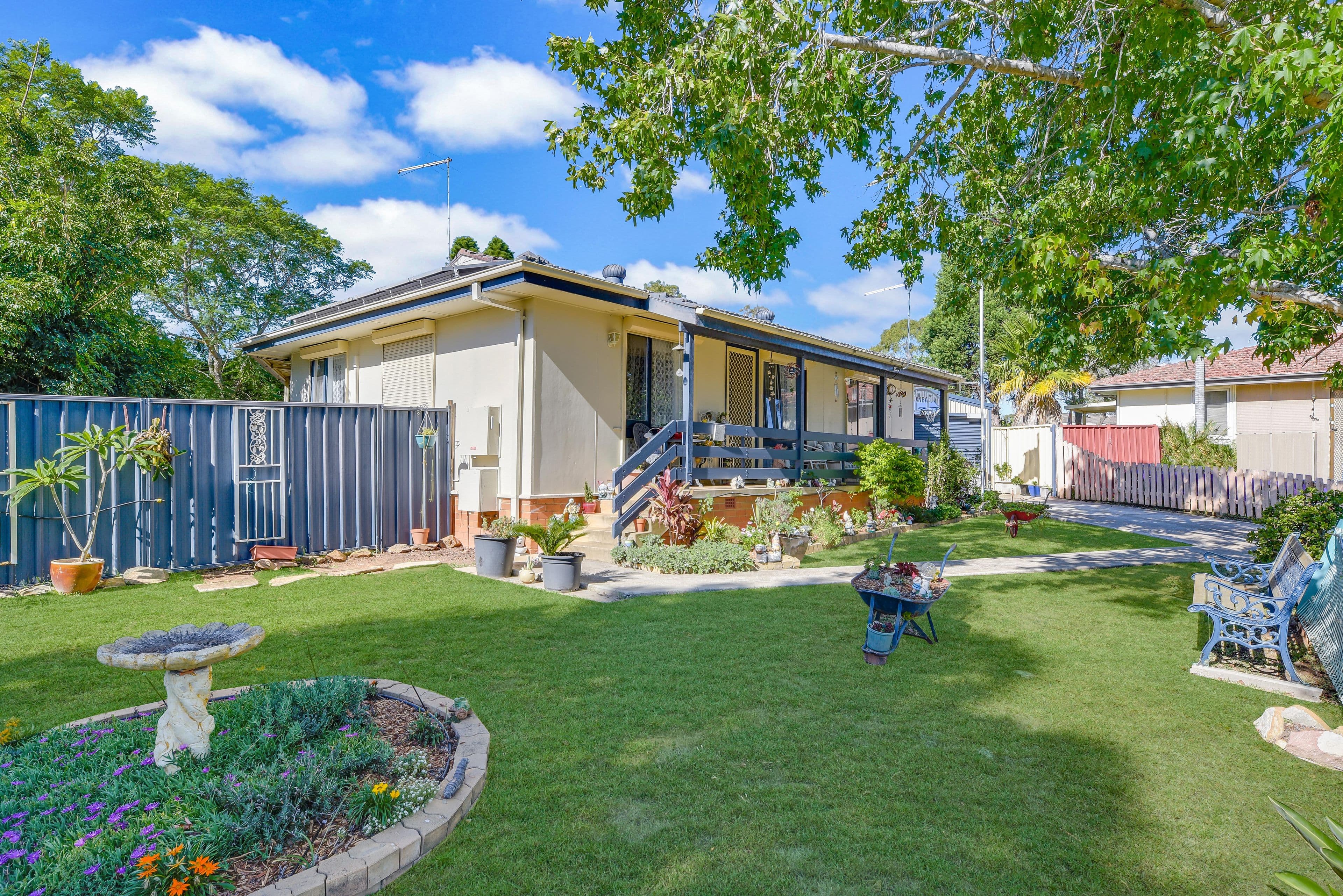 8 Lincluden Place, Airds - Thumbnail 2