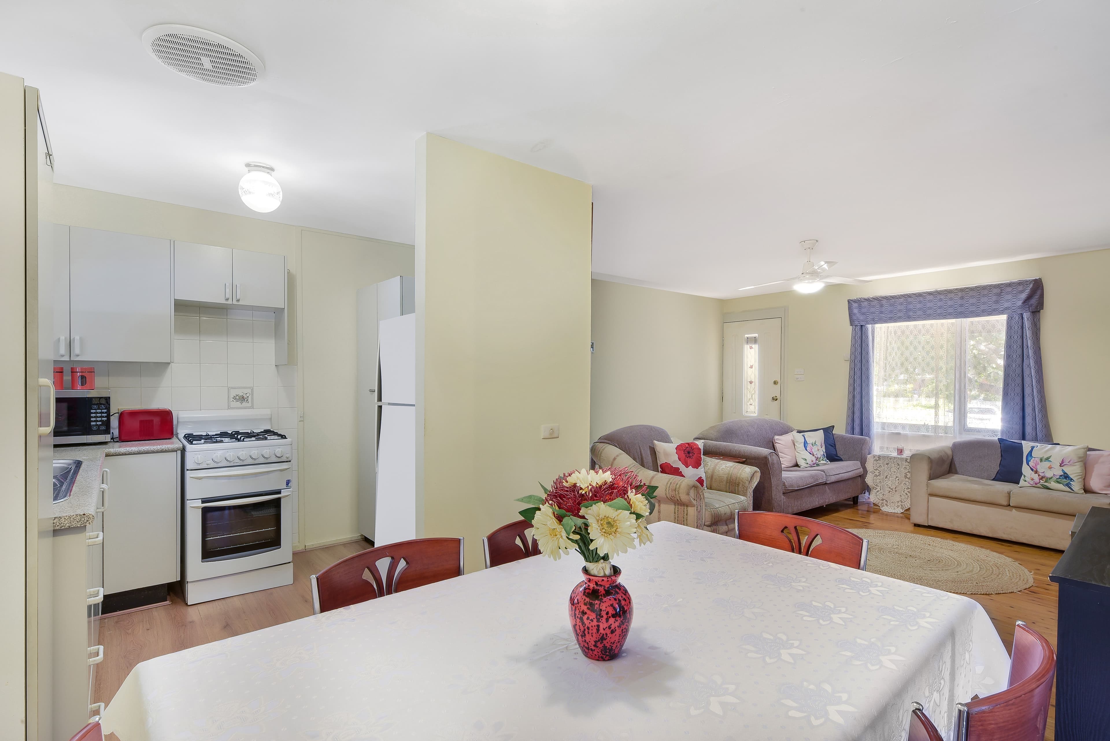 8 Lincluden Place, Airds - Thumbnail 4
