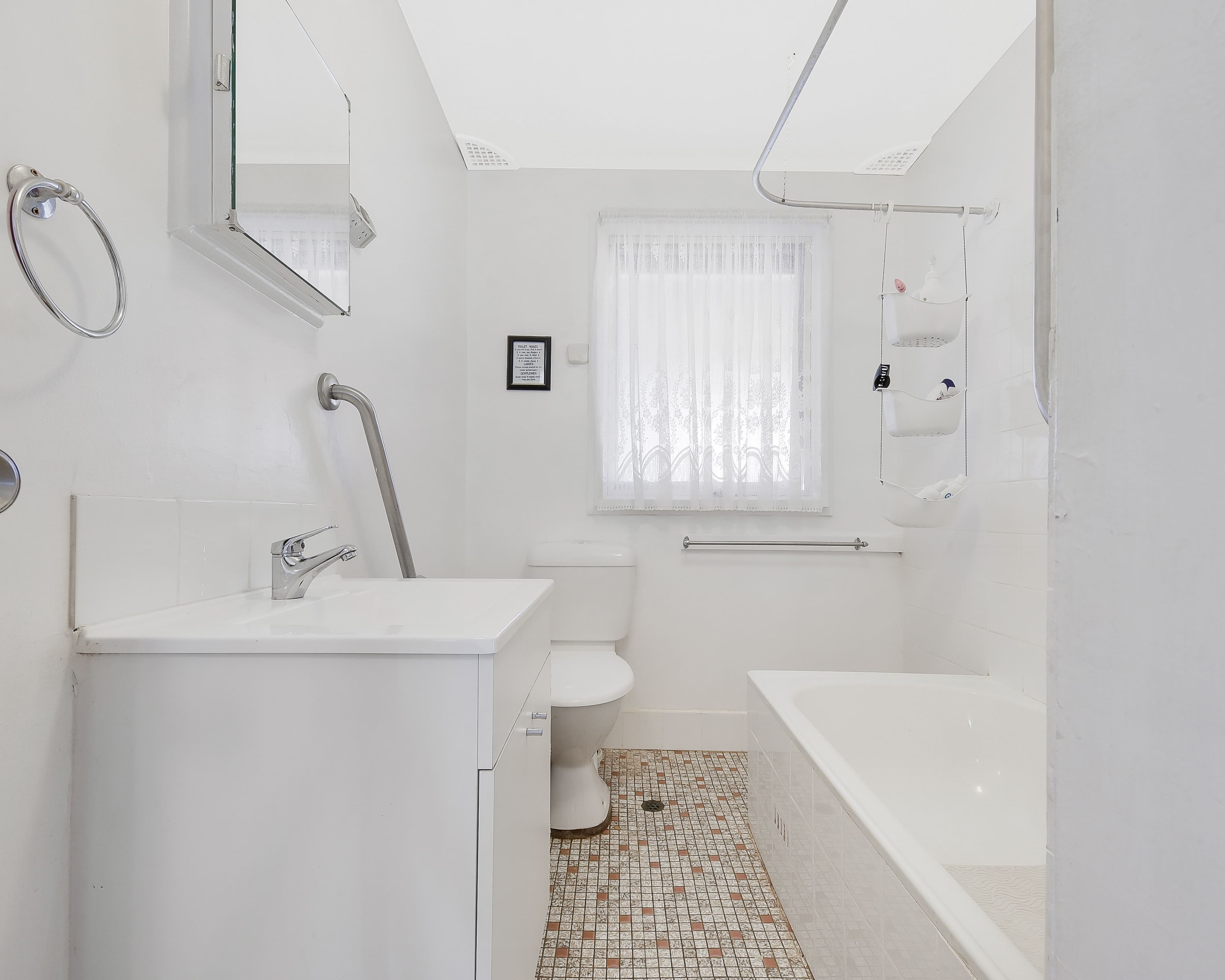 8 Lincluden Place, Airds - Thumbnail 7