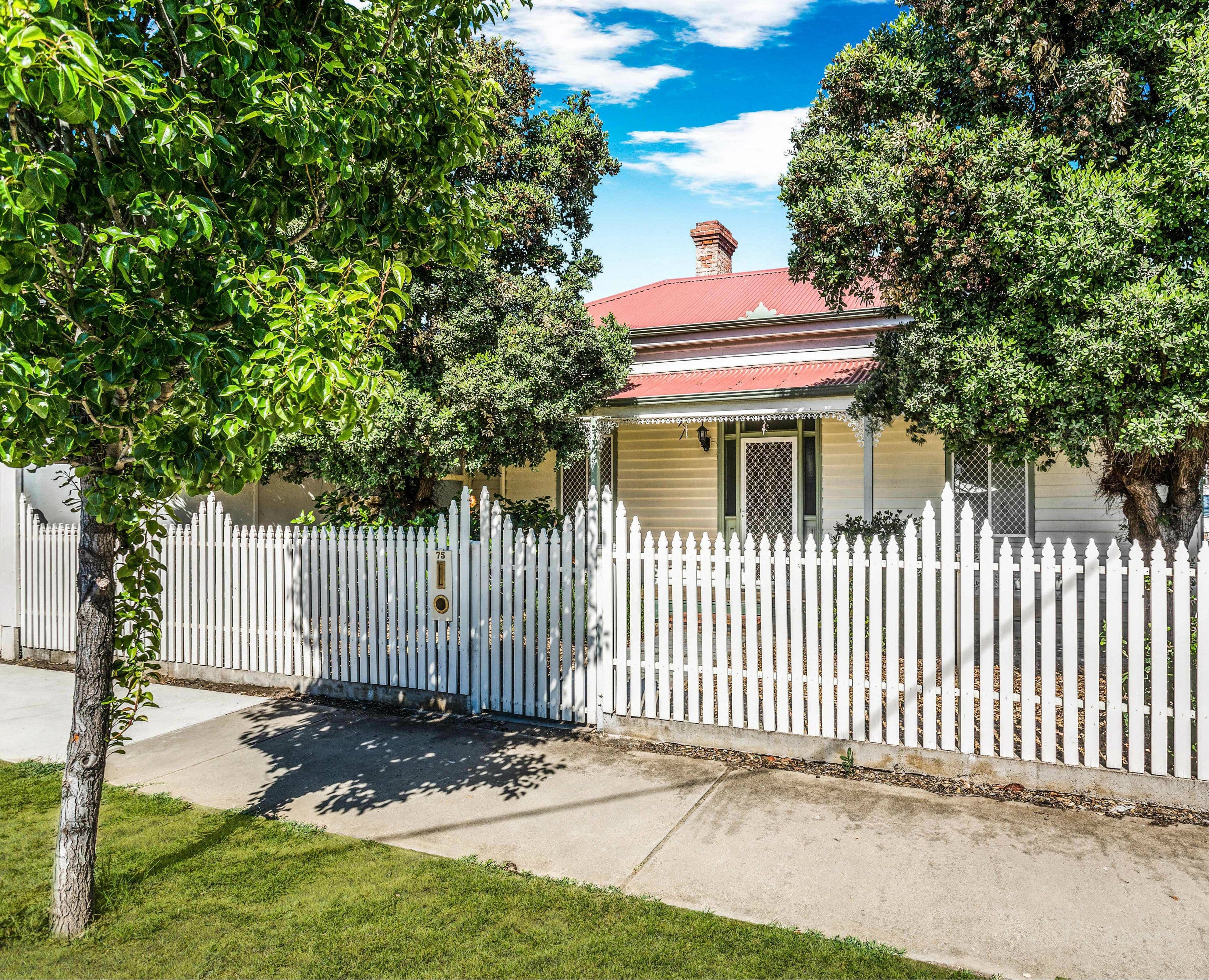 206/8 Horizon Drive, Maribyrnong - Image 1