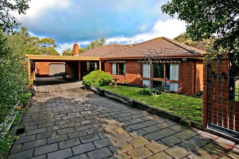 31 Springhurst Crescent, GROVEDALE VIC 3216, Grovedale - Image 1