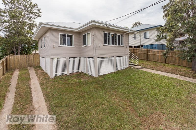 202 Oates Avenue, HOLLAND PARK QLD 4121, Holland Park - Image 1