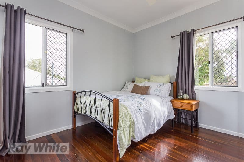 202 Oates Avenue, HOLLAND PARK QLD 4121, Holland Park - Thumbnail 8
