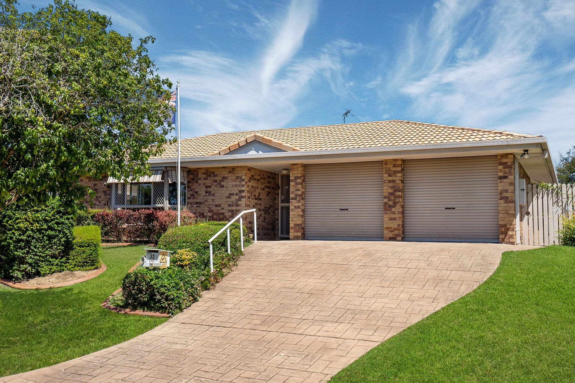 35 St Clair Crescent, Wishart QLD 4122, Wishart - Thumbnail 2
