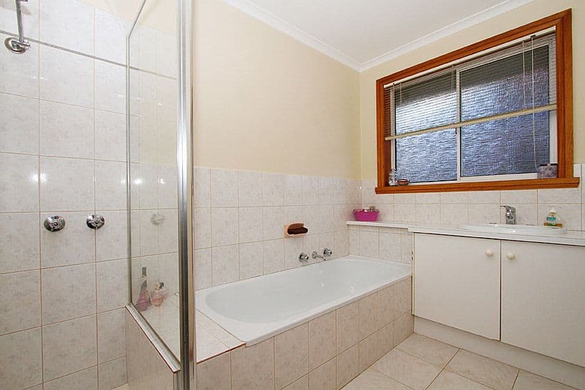 22 Friendship Avenue, MILL PARK VIC 3082, Mill Park - Thumbnail 6