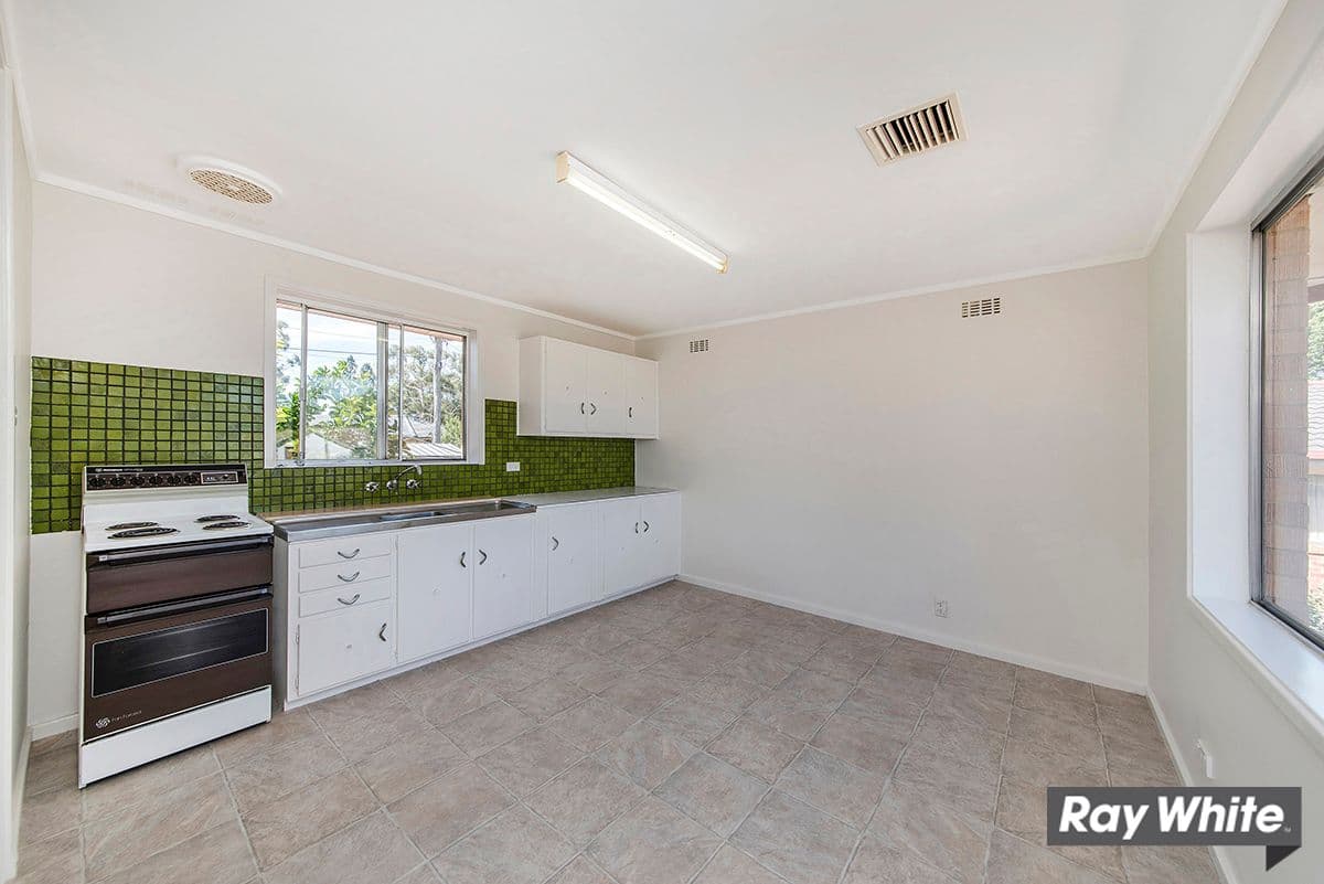 17 Biffin Street, Cook ACT 2614, Cook - Thumbnail 2
