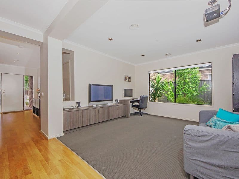 15 Tahlee Road, TARNEIT VIC 3029, Tarneit - Thumbnail 5