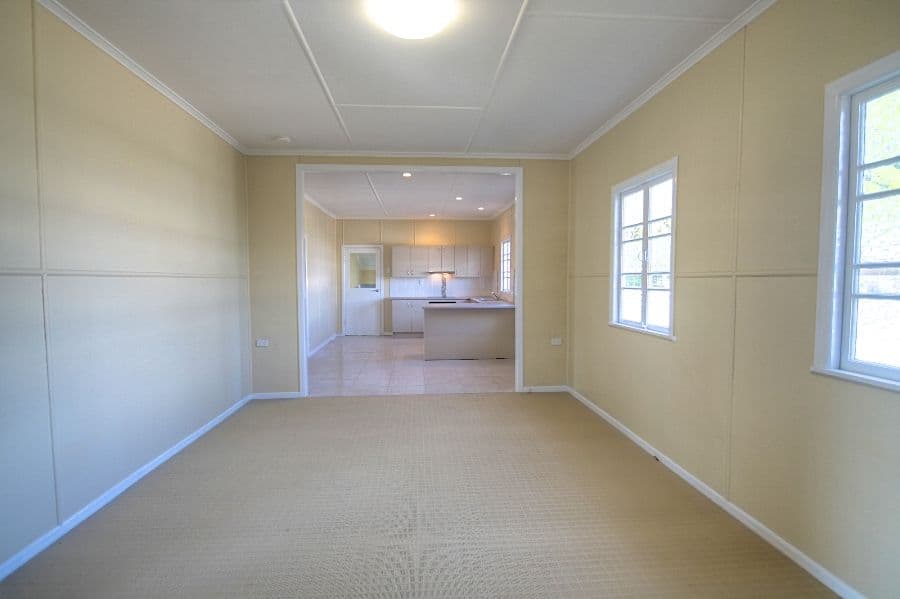 184 South Station Road, Silkstone QLD 4304, Silkstone - Thumbnail 5