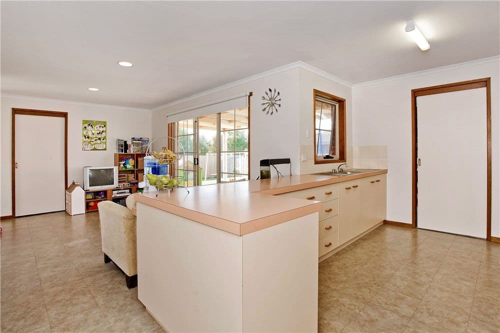 3 Enrob Court, GROVEDALE VIC 3216, Grovedale - Thumbnail 6