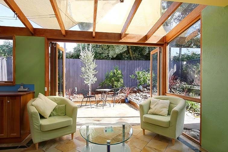 3 Sandhurst Court, WHEELERS HILL VIC 3150, Wheelers Hill - Thumbnail 2