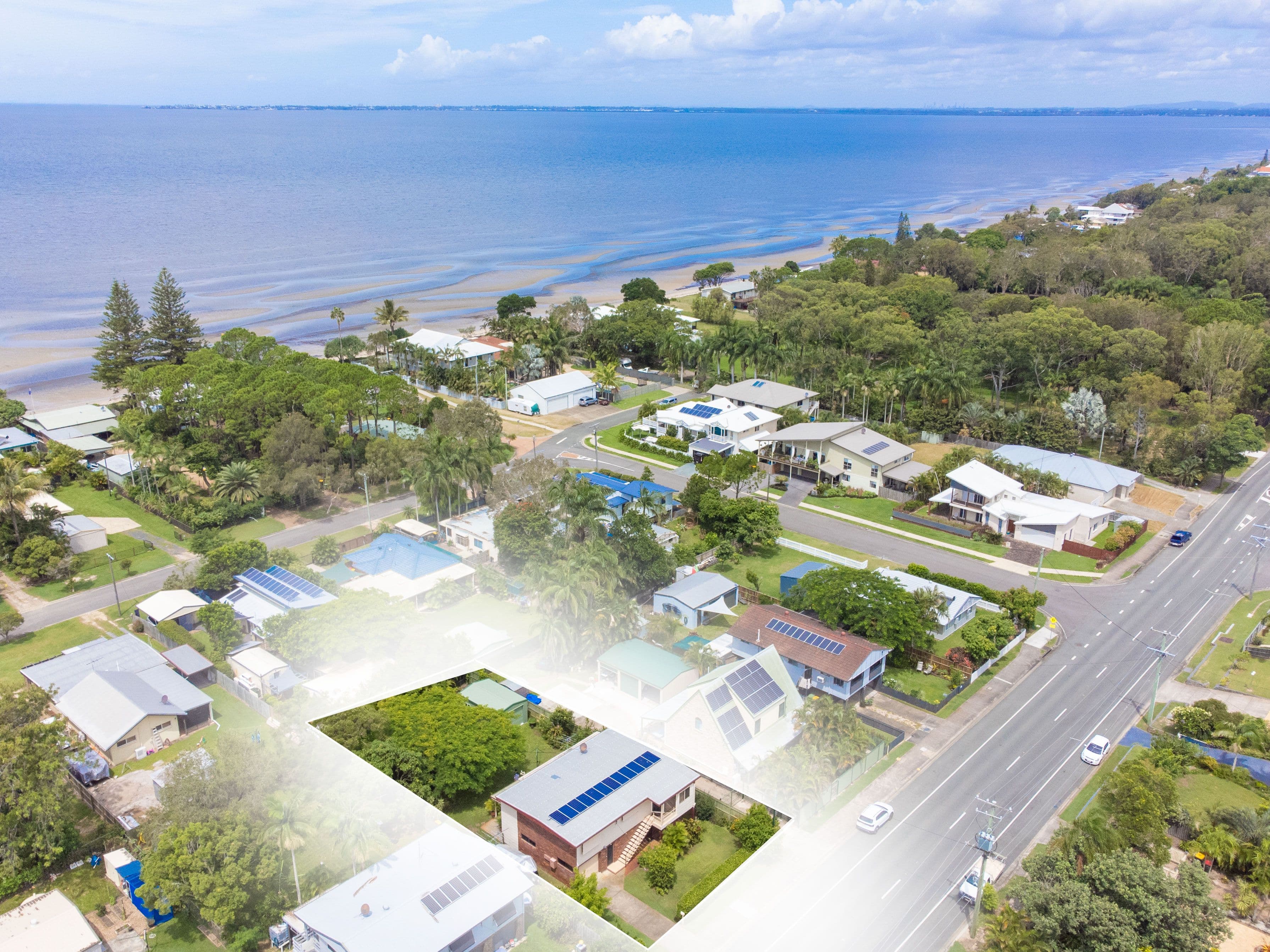 123 Bishop Road, Beachmere QLD 4510, Beachmere - Thumbnail 2