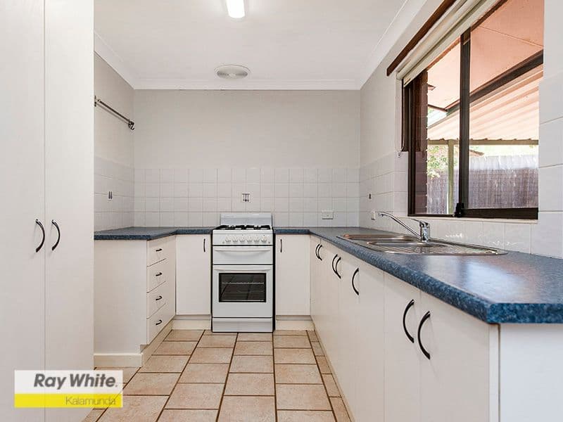18 Palm Terrace, Forrestfield WA 6058, Forrestfield - Thumbnail 4