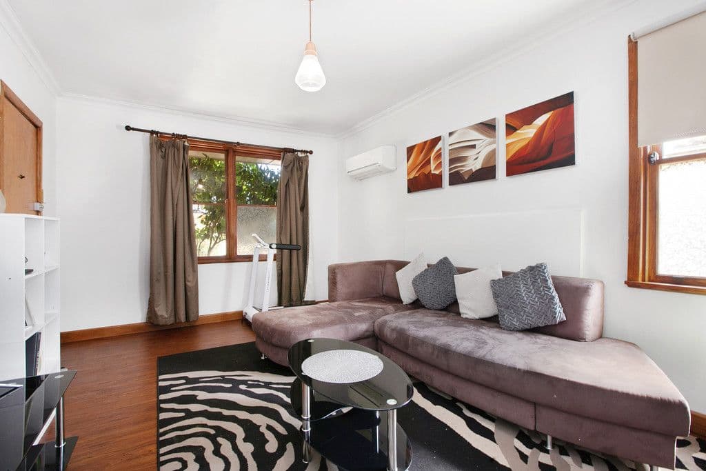 82 Winter Crescent, Reservoir VIC 3073, Reservoir - Thumbnail 3