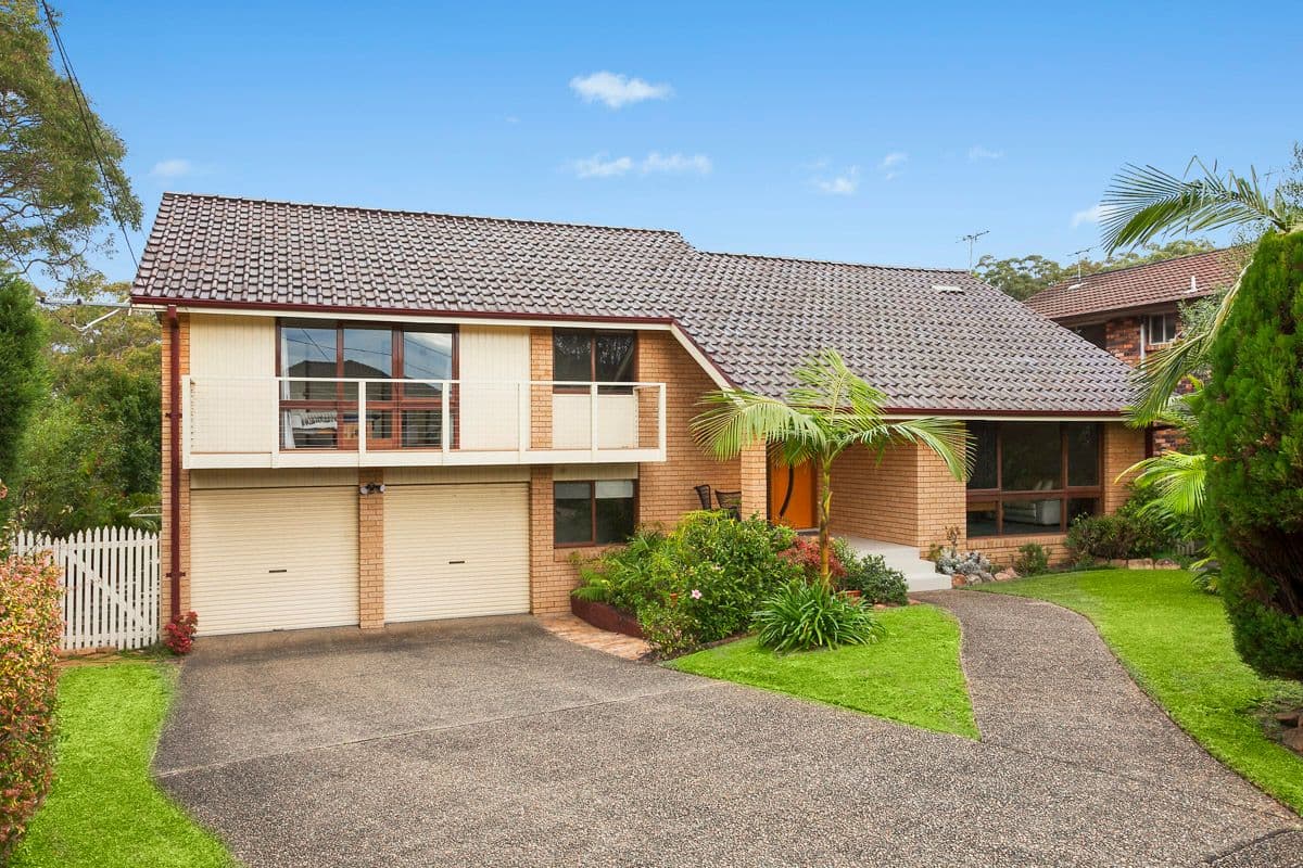 16 Woodward Avenue, Caringbah South - Image 1