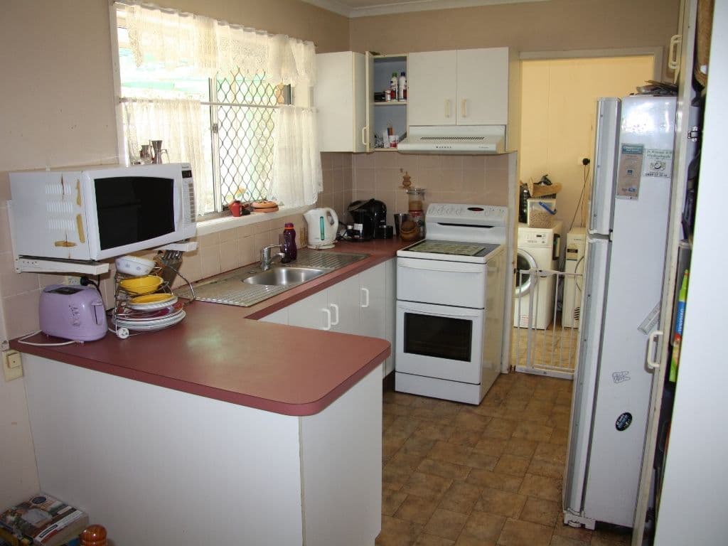 8 Flockton Street, STAFFORD HEIGHTS QLD 4053, Stafford Heights - Thumbnail 3