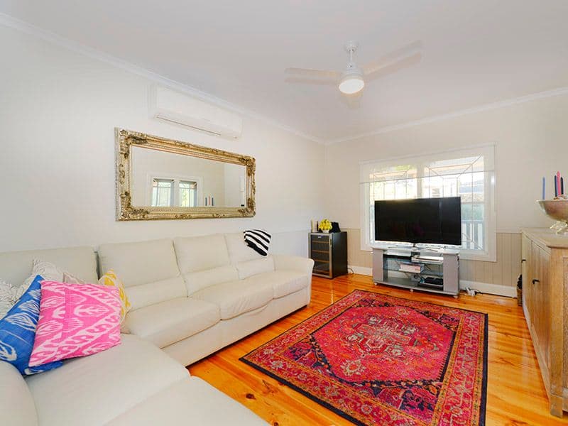 99 Kingsbury Street, NORMAN PARK QLD 4170, Norman Park - Thumbnail 4