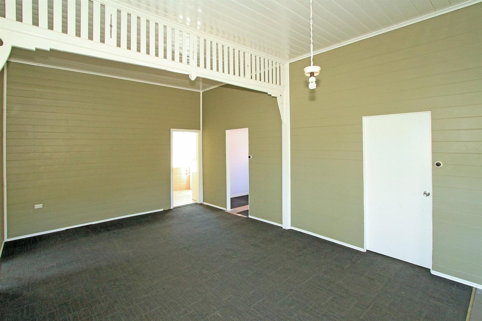 9 Lukin Street, MOUNT MORGAN QLD 4714, Mount Morgan - Thumbnail 6