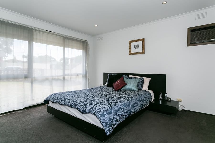 84 Marshall Avenue, ST ALBANS VIC 3021, St Albans - Thumbnail 5