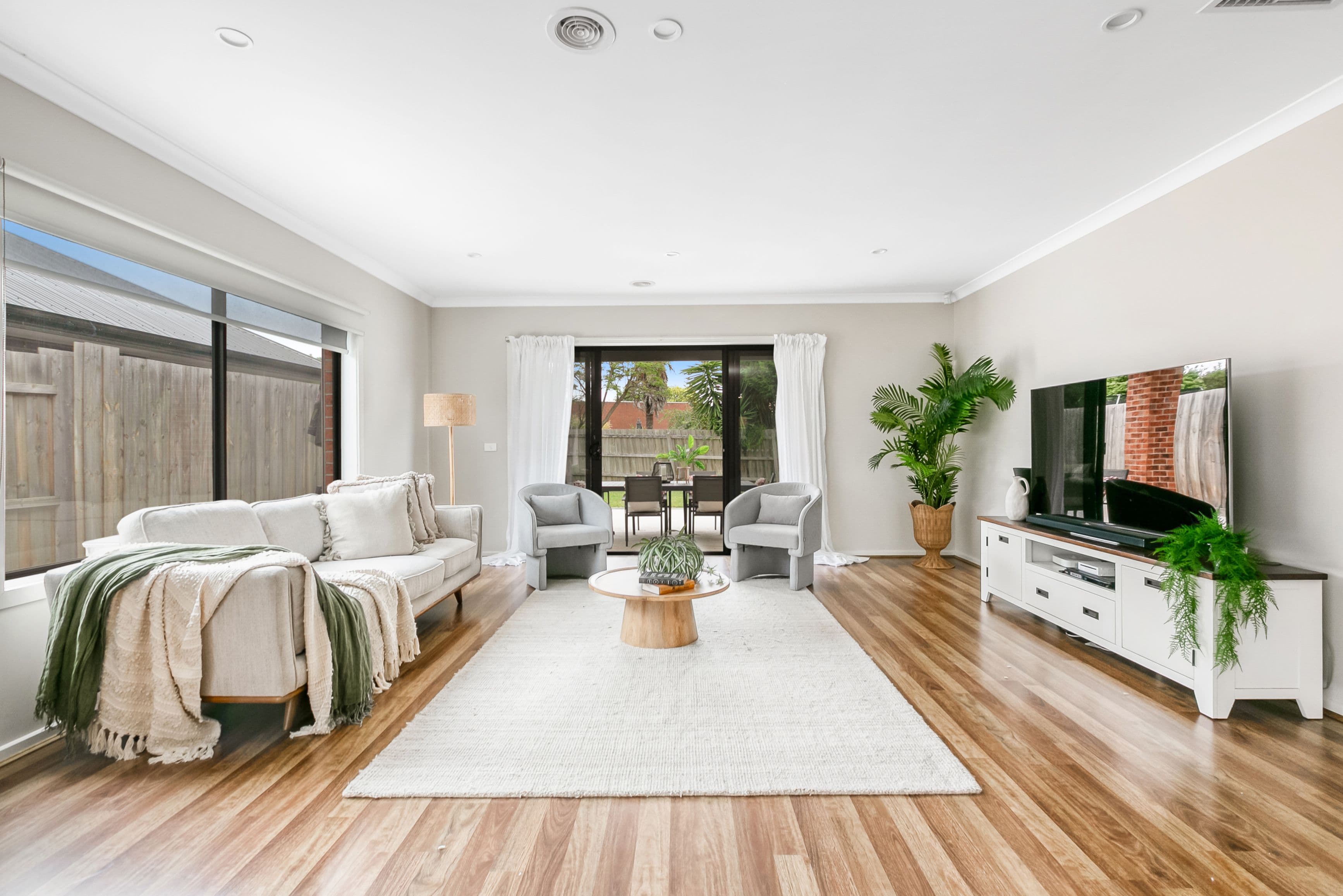 50 Elliot Street, Reservoir VIC 3073, Reservoir - Thumbnail 4