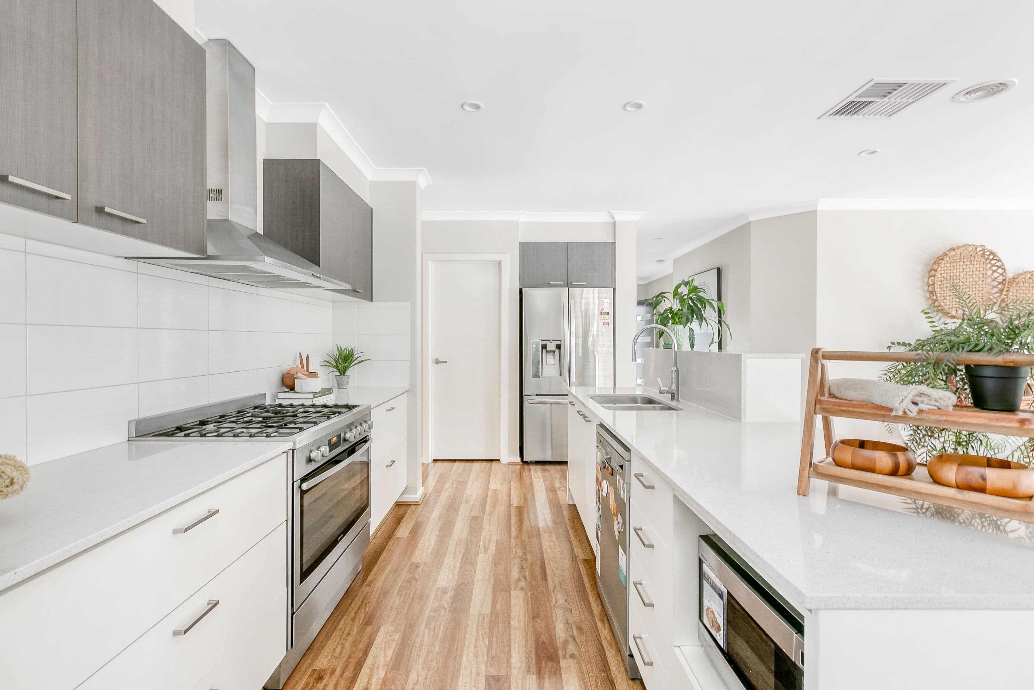 50 Elliot Street, Reservoir VIC 3073, Reservoir - Thumbnail 8