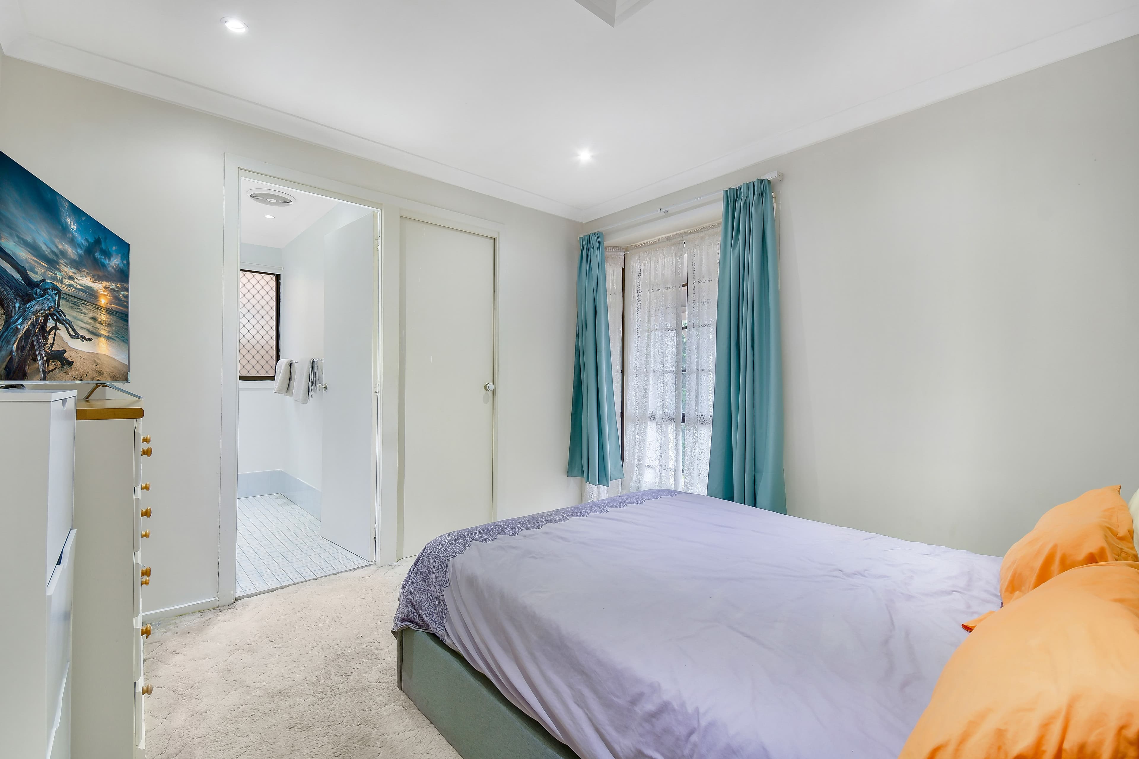 17 Clareville Close, Woodbine NSW 2560, Woodbine - Thumbnail 7