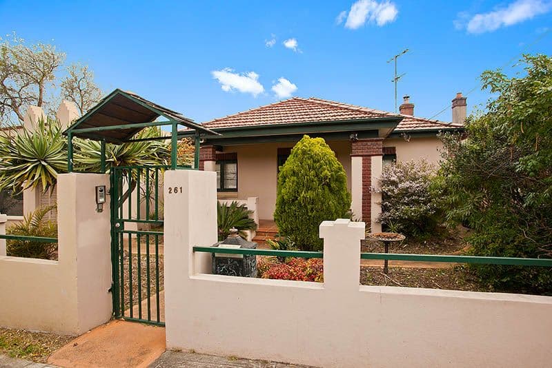 261 Dora Street, HURSTVILLE NSW 2220, Hurstville - Thumbnail 2