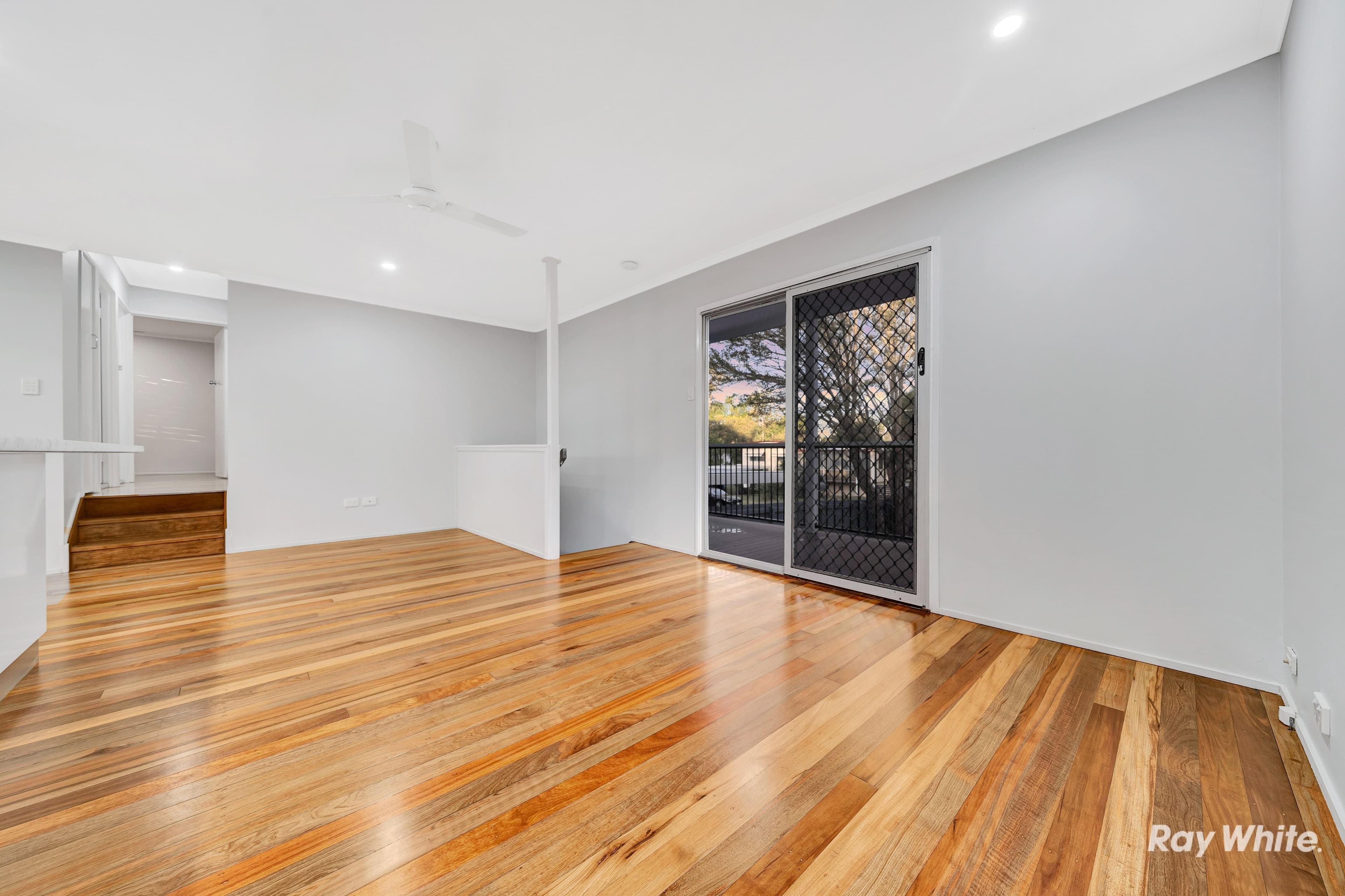 12 Spruce Street, Kingston QLD 4114, Kingston - Thumbnail 4
