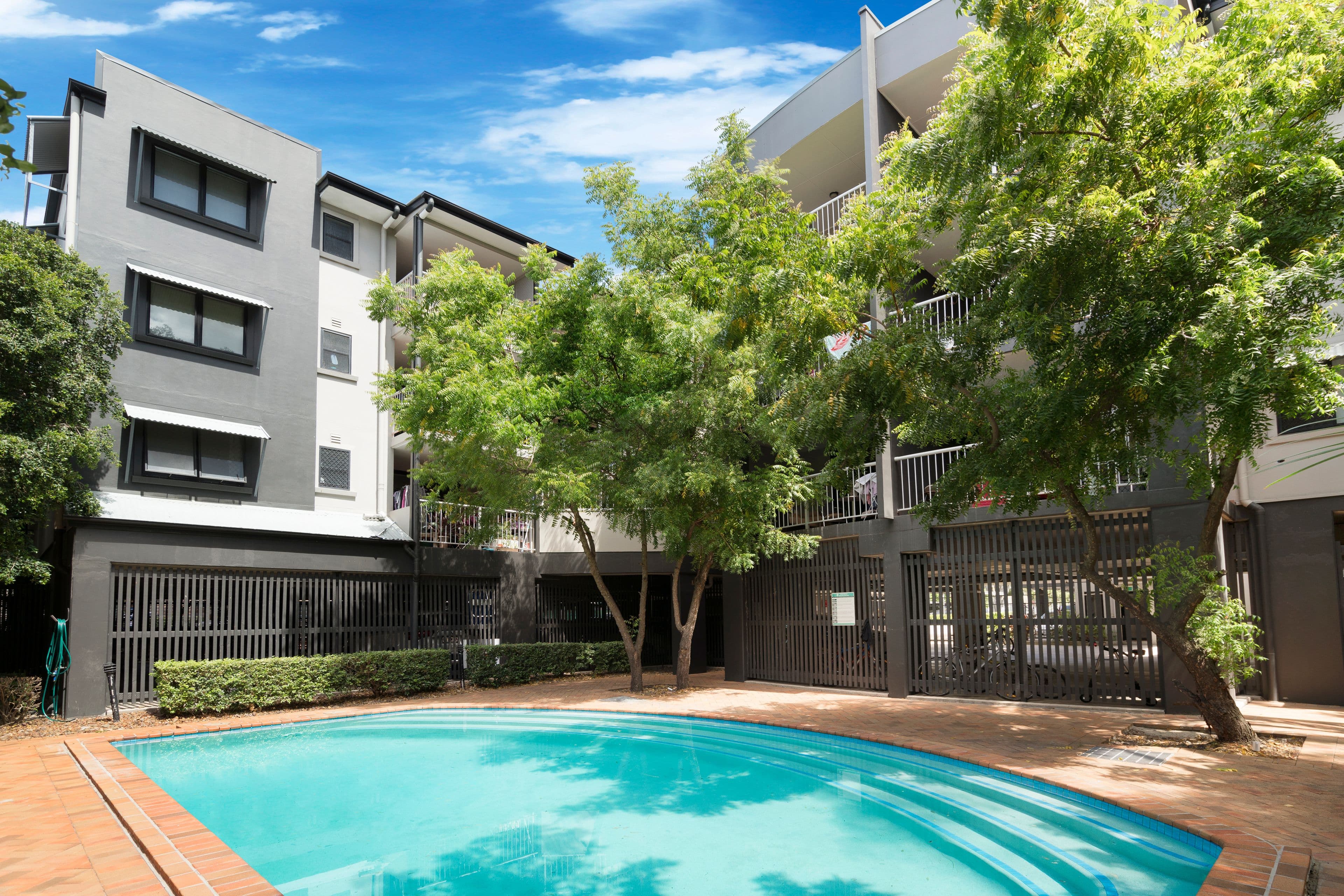 106 Linton Street, Kangaroo Point QLD 4169, Kangaroo Point - Image 1