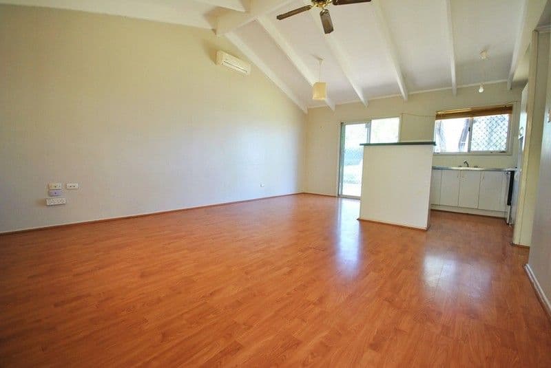 9 Geelong Court, EAGLEBY QLD 4207, Eagleby - Thumbnail 2