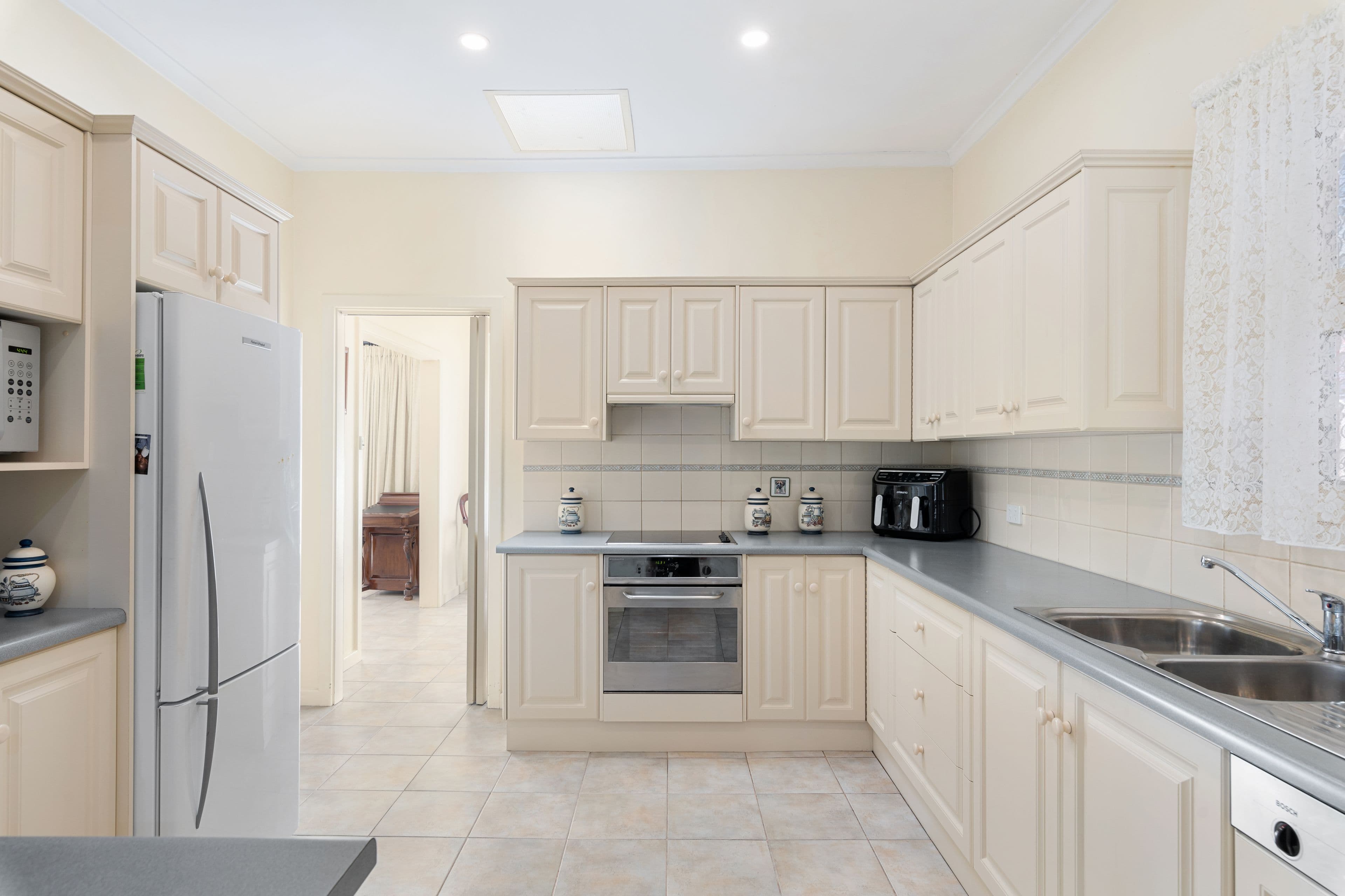37 Frogmore Road, Kidman Park SA 5025, Kidman Park - Thumbnail 5