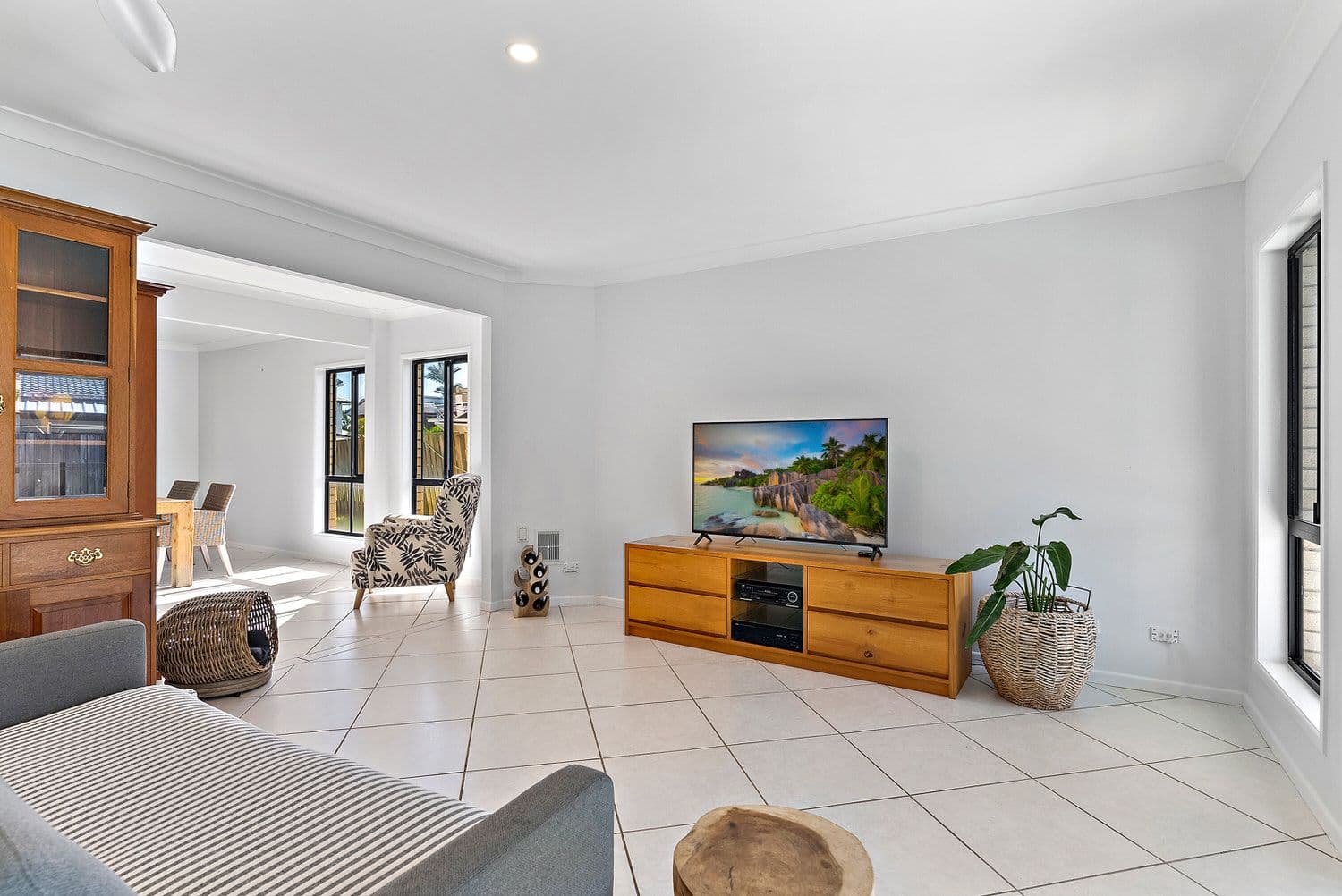 7 Oomoo Street, Buddina QLD 4575, Buddina - Thumbnail 6