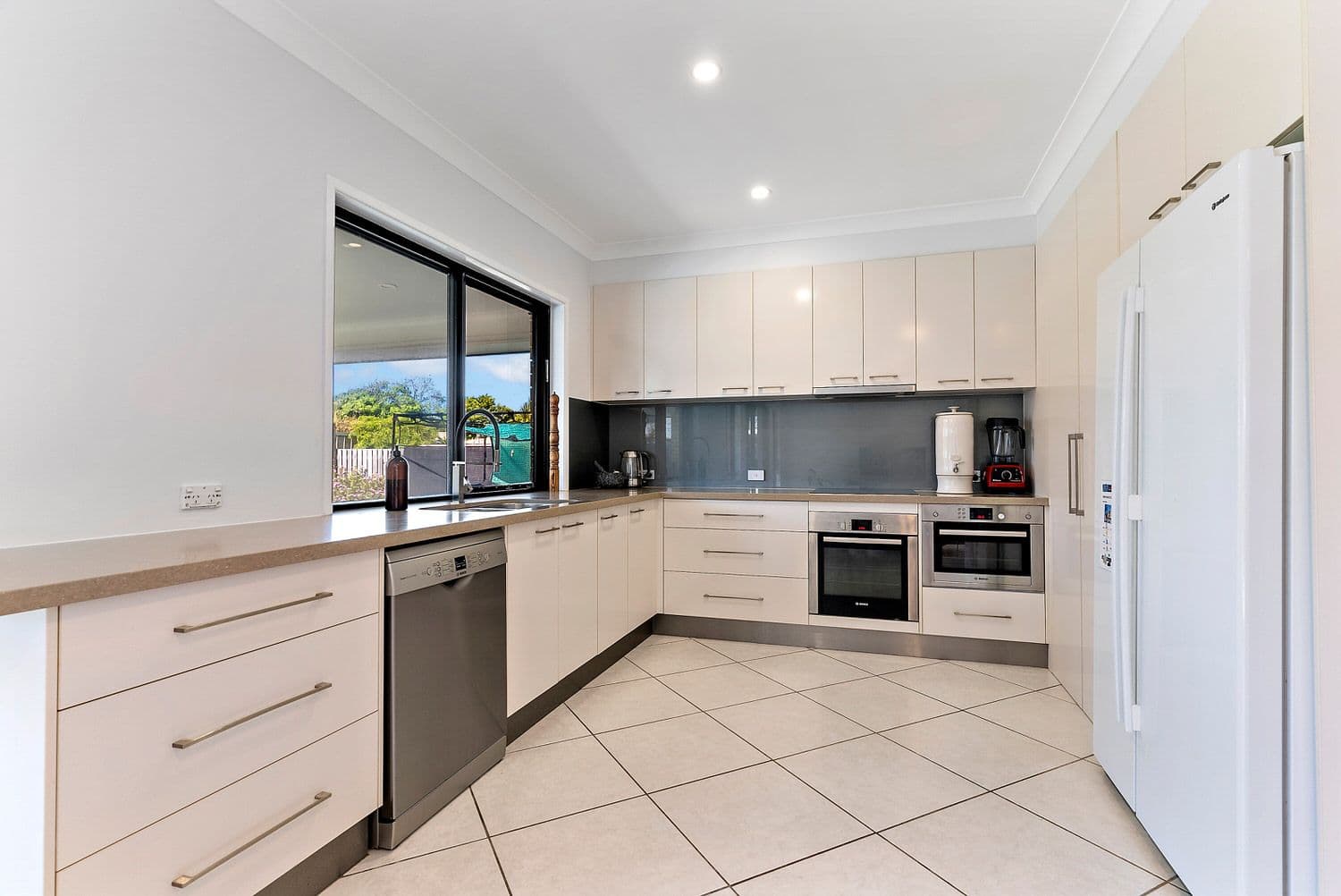 7 Oomoo Street, Buddina QLD 4575, Buddina - Thumbnail 8