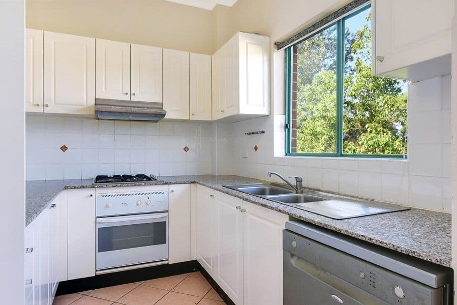 27 Burdett Street, Hornsby NSW 2077, Hornsby - Thumbnail 4