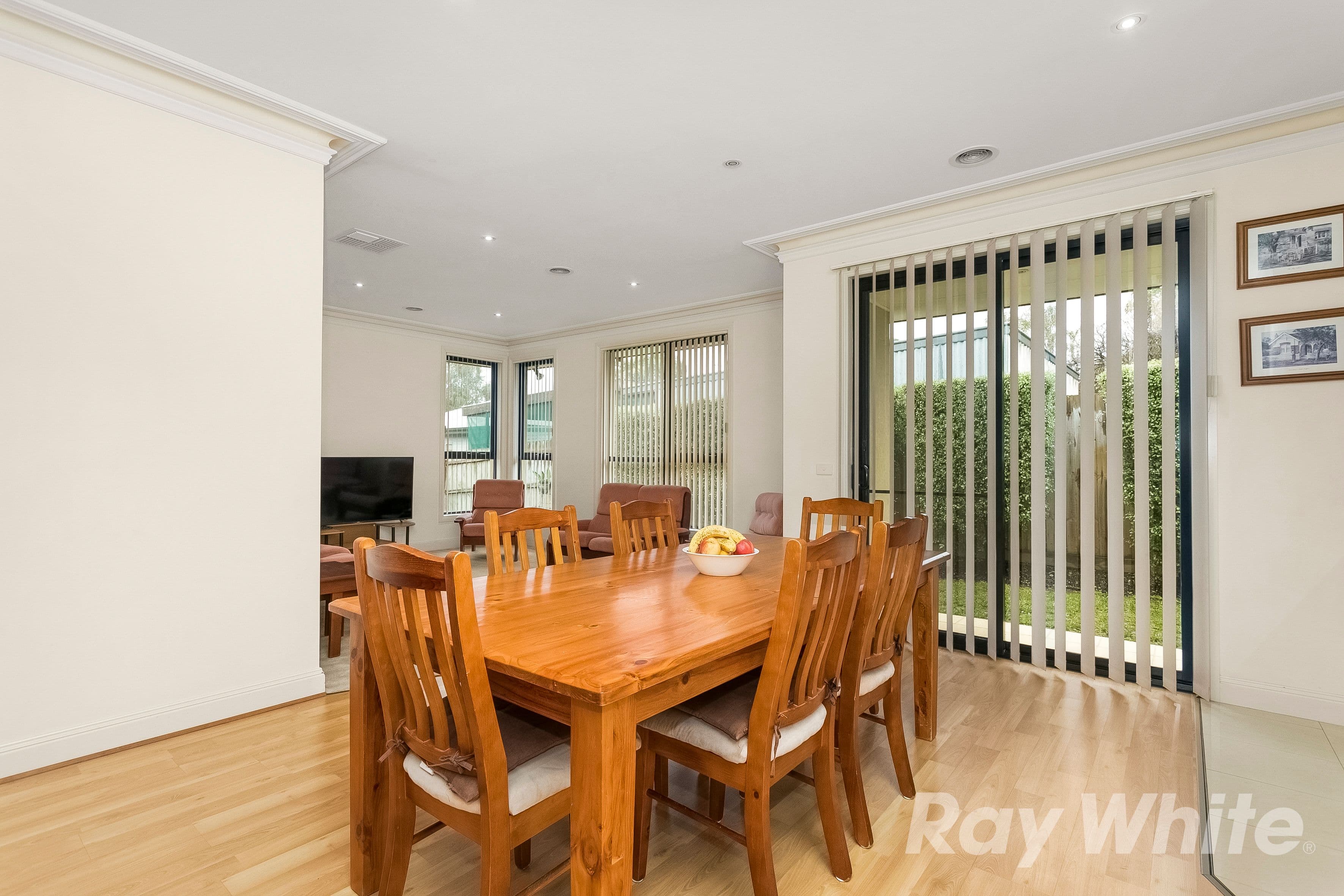 91-93 Larch Crescent, Mount Waverley VIC 3149, Mount Waverley - Thumbnail 3