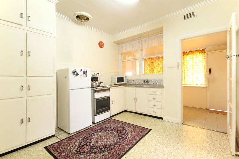8 Drummond Street, CHADSTONE VIC 3148, Chadstone - Thumbnail 4
