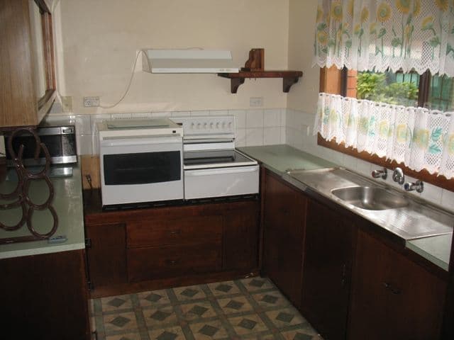 12 Livingston Court, WARRNAMBOOL VIC 3280, Warrnambool - Thumbnail 2
