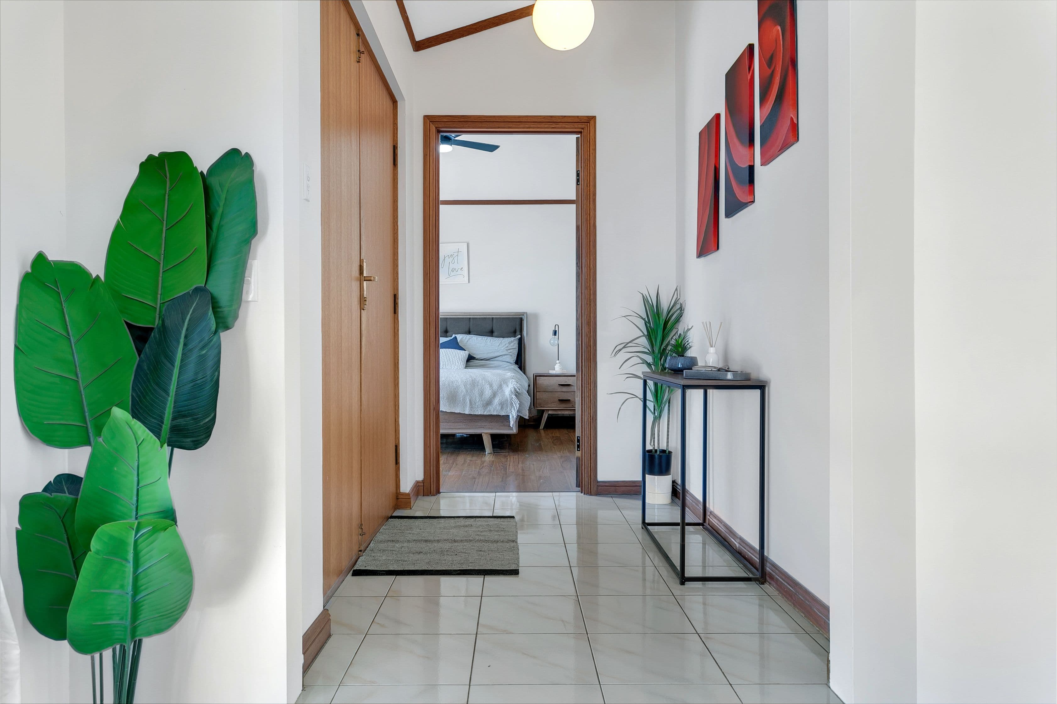 24 Vennachar Drive, Hallett Cove SA 5158, Hallett Cove - Thumbnail 2