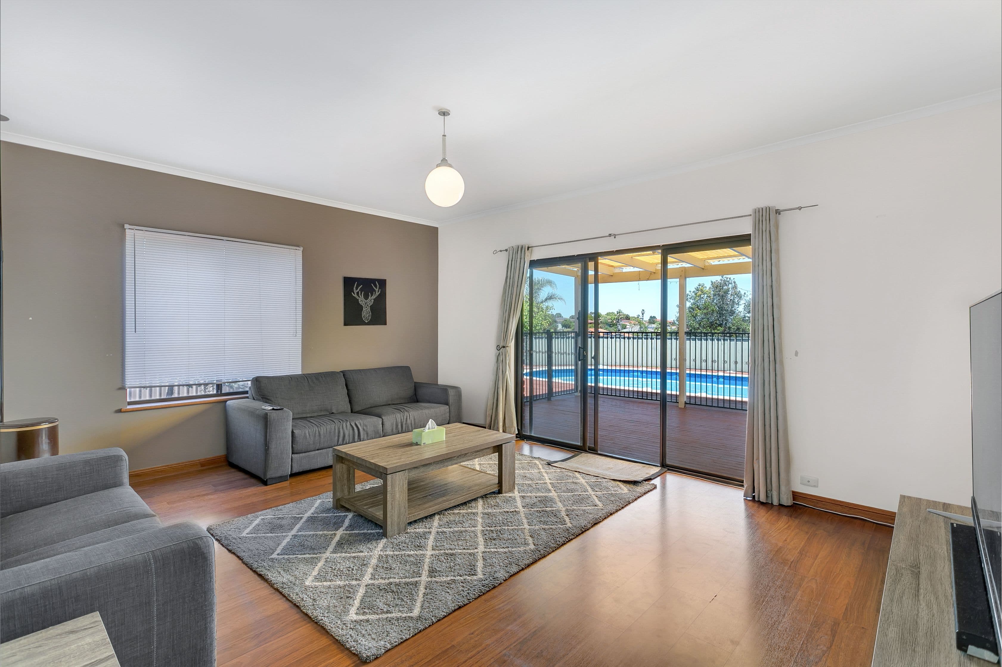 24 Vennachar Drive, Hallett Cove SA 5158, Hallett Cove - Thumbnail 3