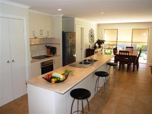 42 Katherine Circuit, COWES VIC 3922, Cowes - Thumbnail 2