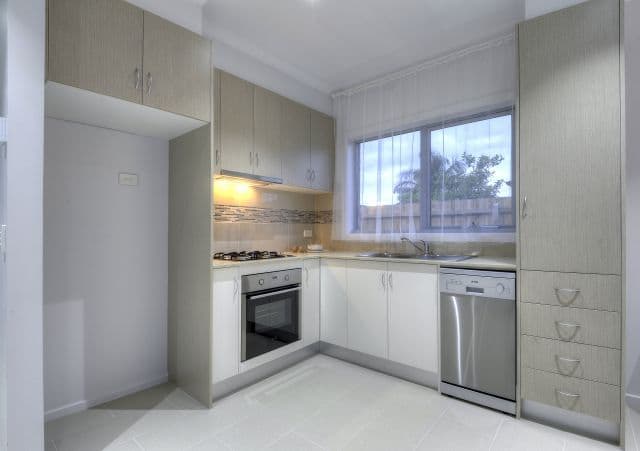 155 Rathcown Road, RESERVOIR VIC 3073, Reservoir - Thumbnail 4