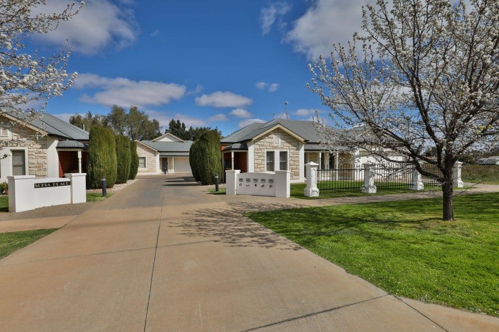 393 Eleventh Street, Mildura VIC 3500, Mildura - Thumbnail 3