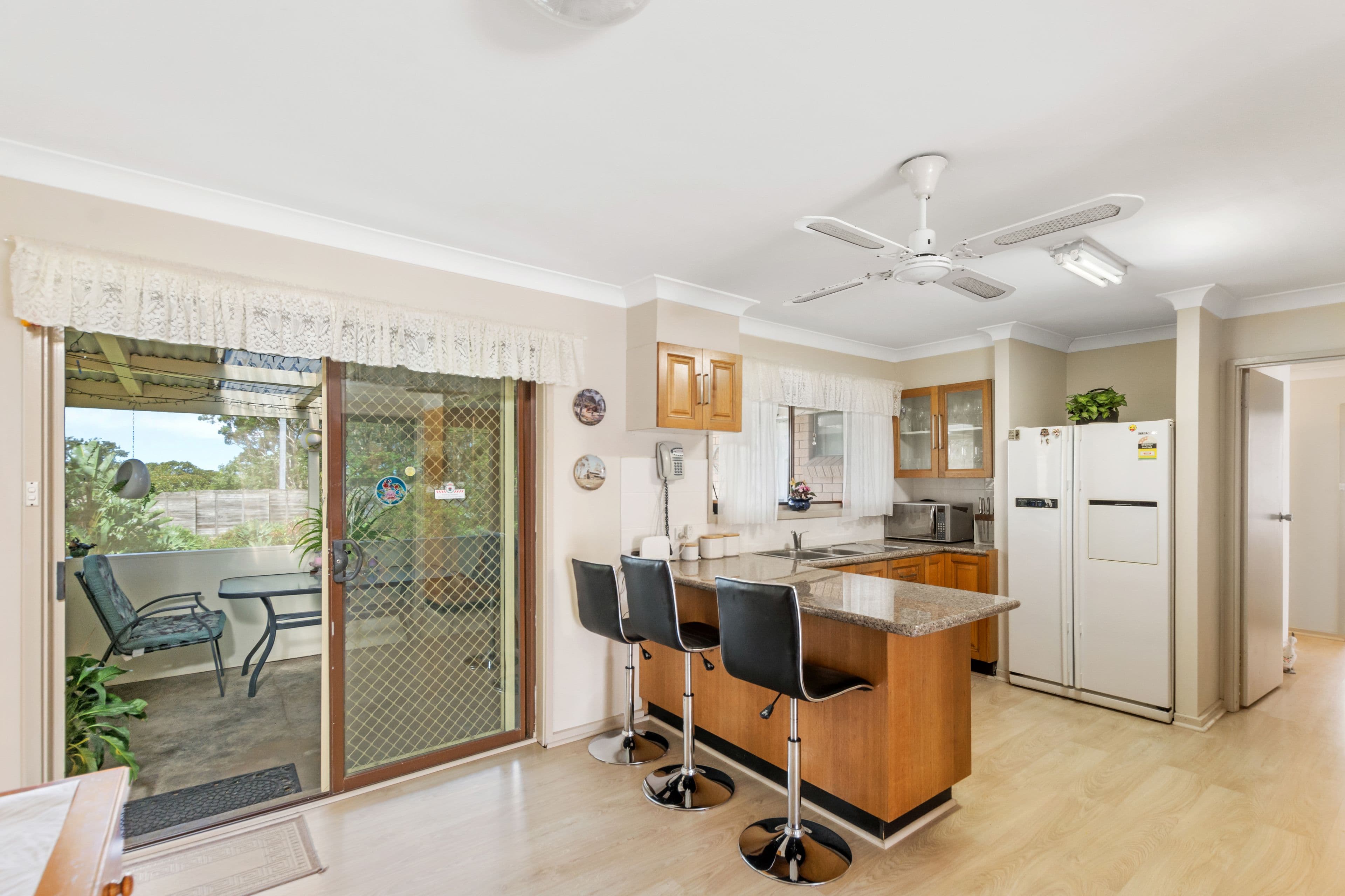37 Fairloch Avenue, Farmborough Heights NSW 2526, Farmborough Heights - Thumbnail 4