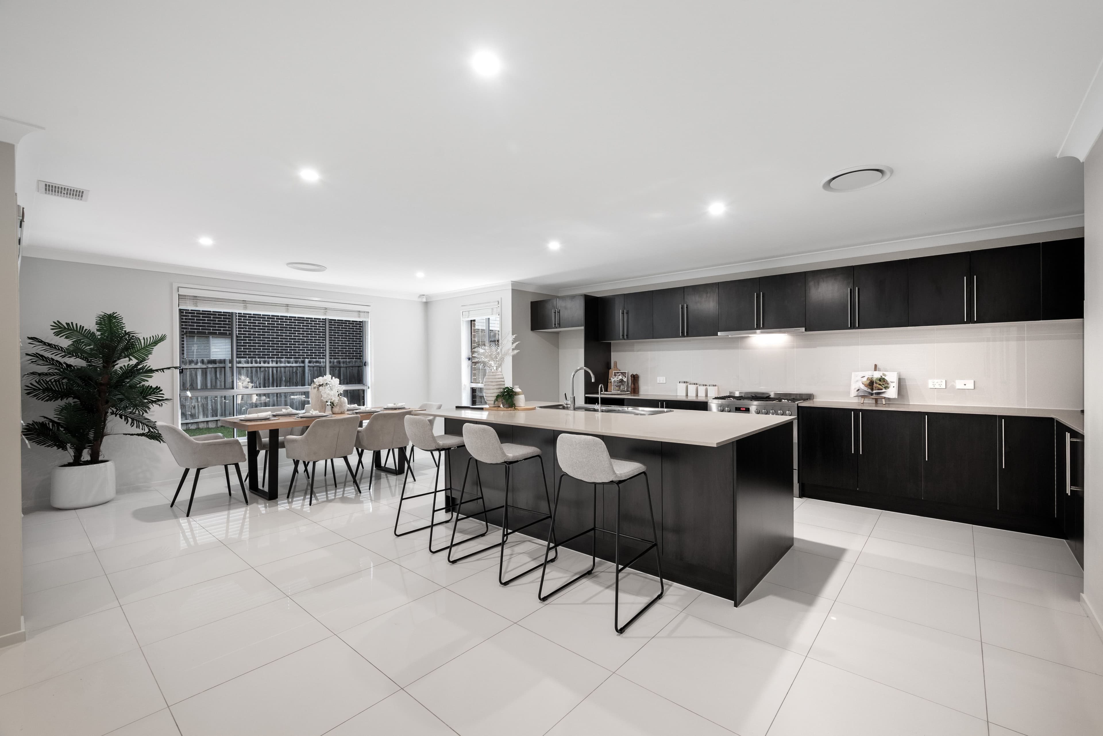 2 Moscow Road, Edmondson Park NSW 2174, Edmondson Park - Thumbnail 4