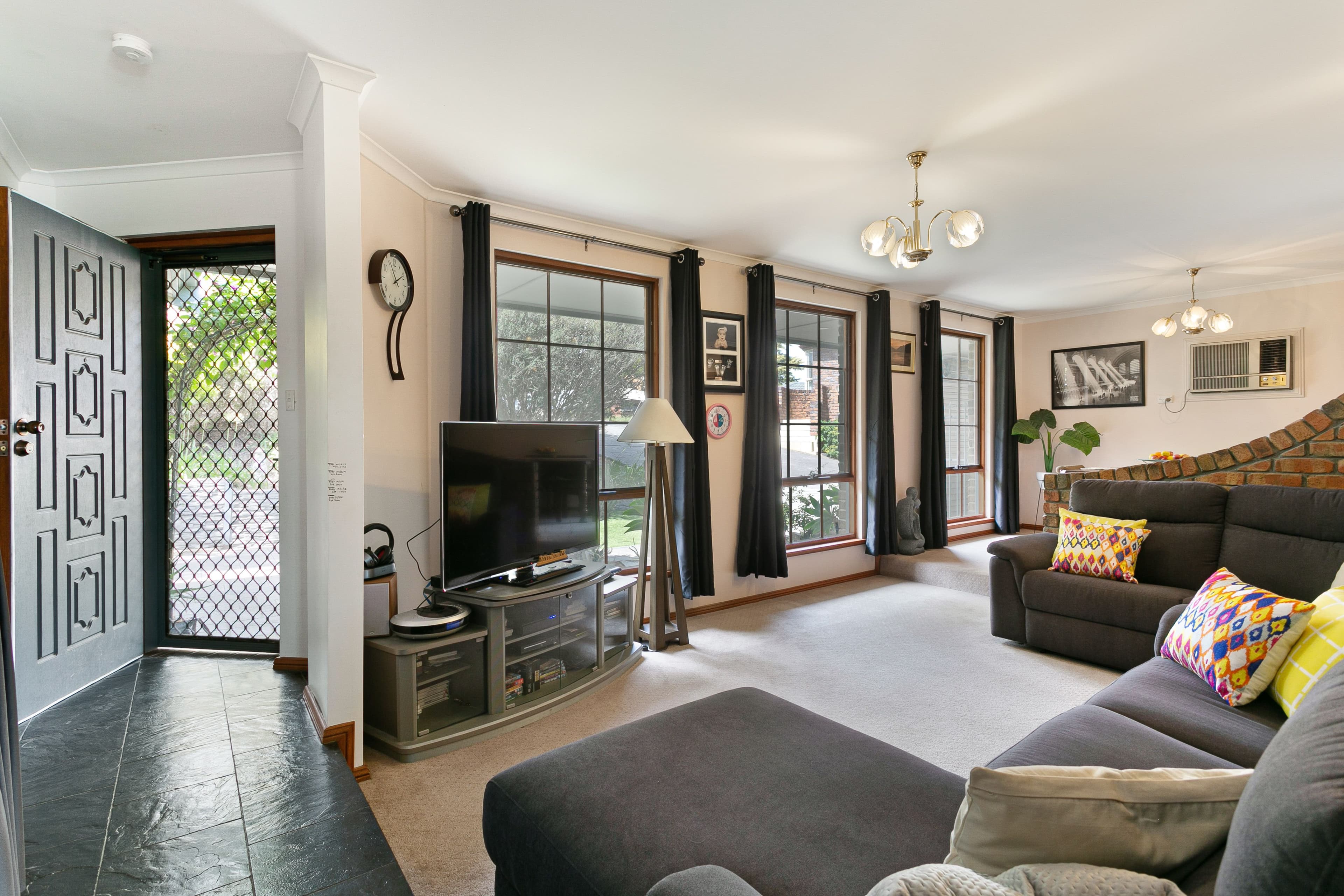 4 Lowry Court, Flagstaff Hill SA 5159, Flagstaff Hill - Thumbnail 2
