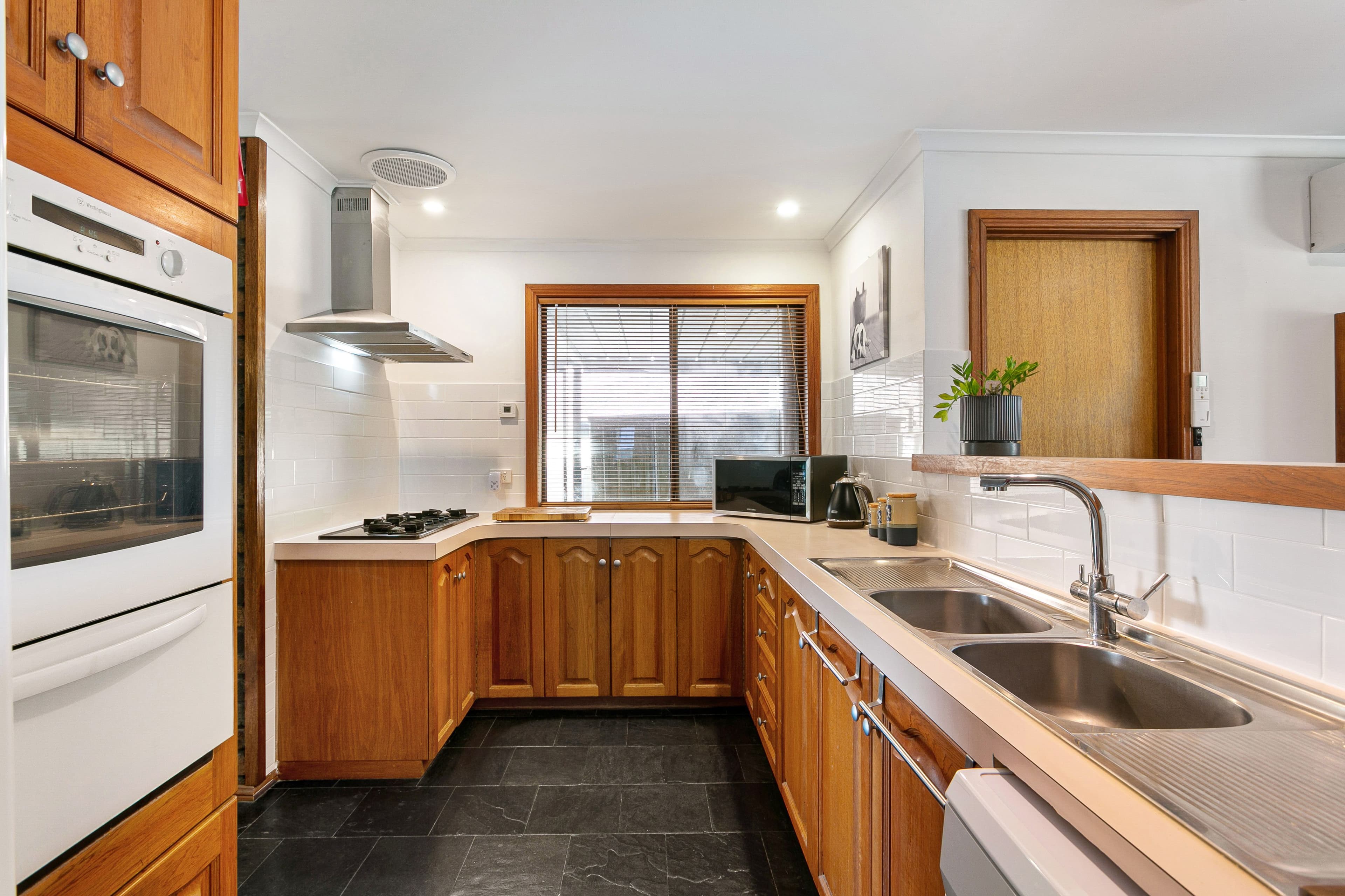 4 Lowry Court, Flagstaff Hill SA 5159, Flagstaff Hill - Thumbnail 5