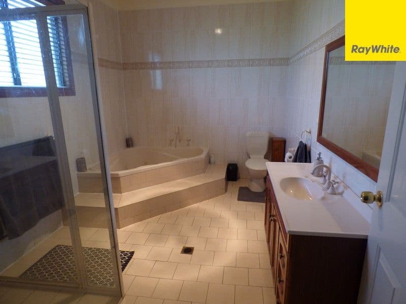 220 Farnell Street, Forbes - Thumbnail 8