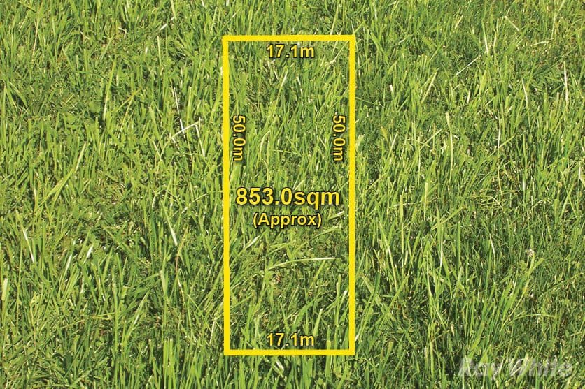 19 Farleigh Avenue, Burwood VIC 3125, Burwood - Thumbnail 2