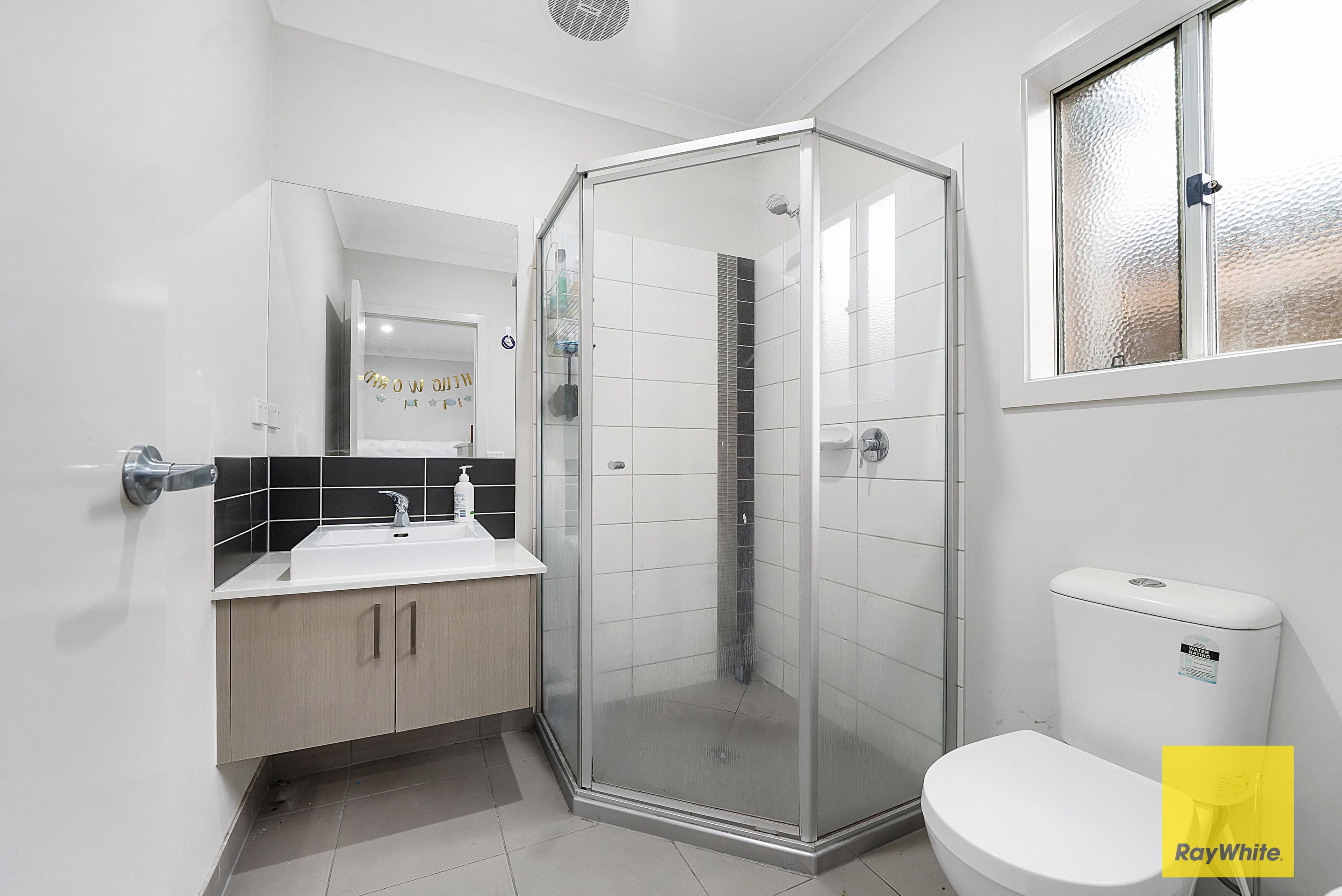 100 Grassbird Drive, Point Cook VIC 3030, Point Cook - Thumbnail 7