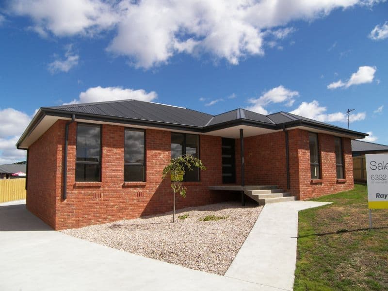 10 Evia Court, NEWNHAM TAS 7248, Newnham - Image 1